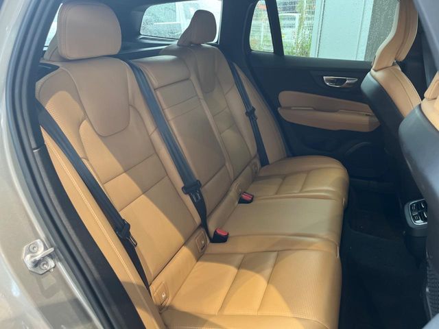 VOLVO VOLVO V60 2021