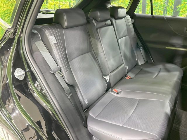 TOYOTA HARRIER HYBRID 2023