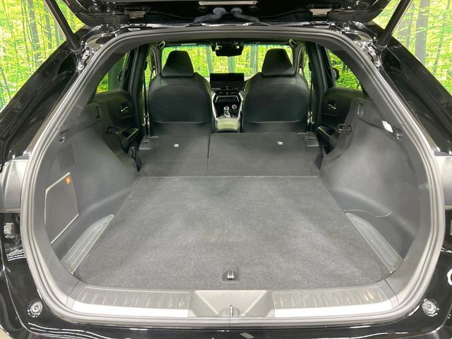 TOYOTA HARRIER HYBRID 2023