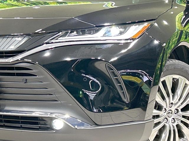 TOYOTA HARRIER HYBRID 2023