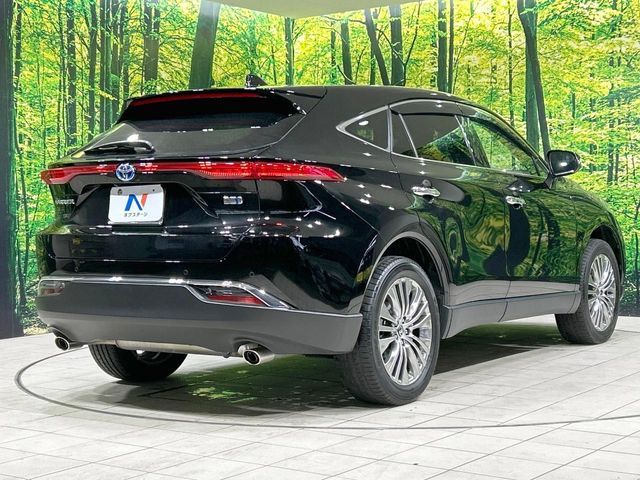 TOYOTA HARRIER HYBRID 2023