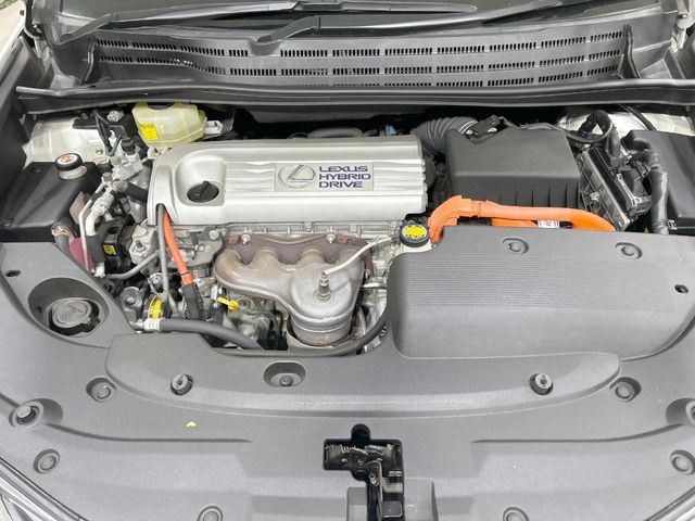 TOYOTA LEXUS HS250h 2015