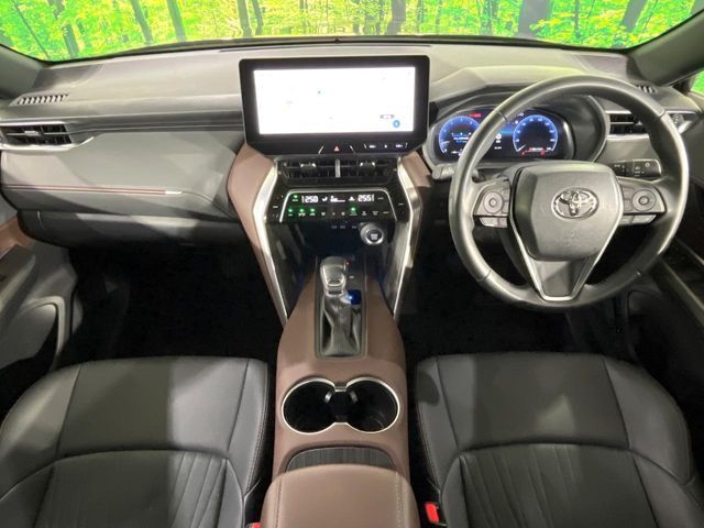 TOYOTA HARRIER 2WD 2022