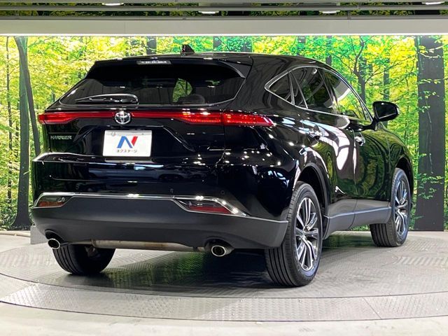 TOYOTA HARRIER 2WD 2022