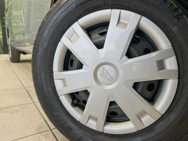 DAIHATSU HIJET CARGO 2022