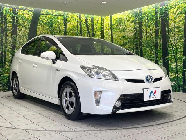TOYOTA PRIUS 2012