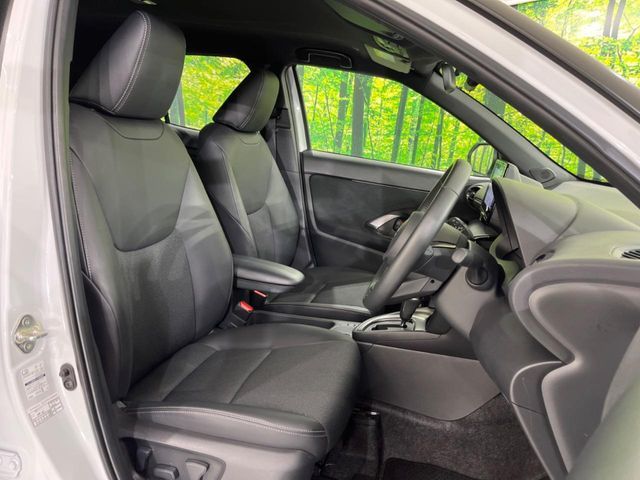 TOYOTA YARIS CROSS 2025