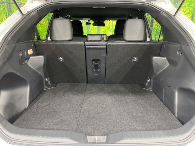 TOYOTA YARIS CROSS 2025