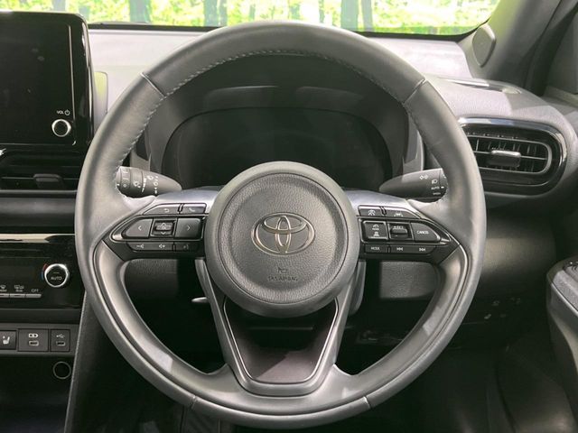 TOYOTA YARIS CROSS 2025