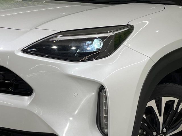 TOYOTA YARIS CROSS 2025