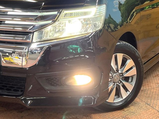 HONDA STEPWAGON SPADA 2012