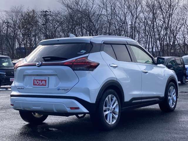 NISSAN KICKS 2022