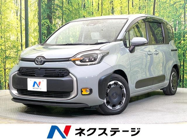 TOYOTA SIENTA HYBRID 2023