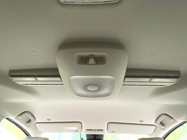 TOYOTA SIENTA HYBRID 2023