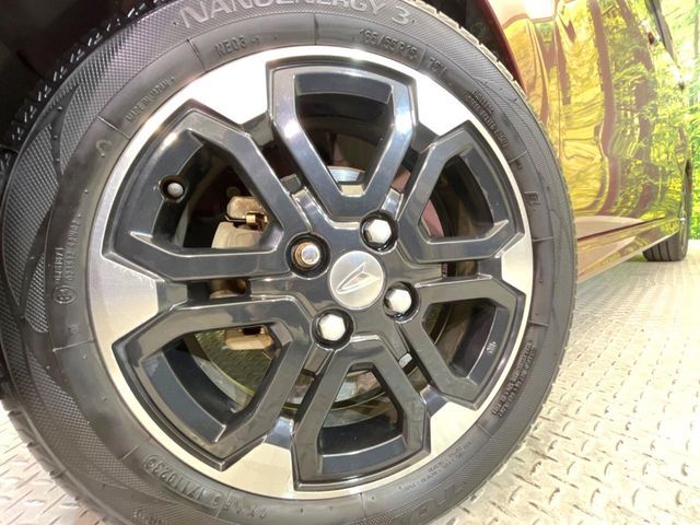 DAIHATSU MOVE CUSTOM 2015