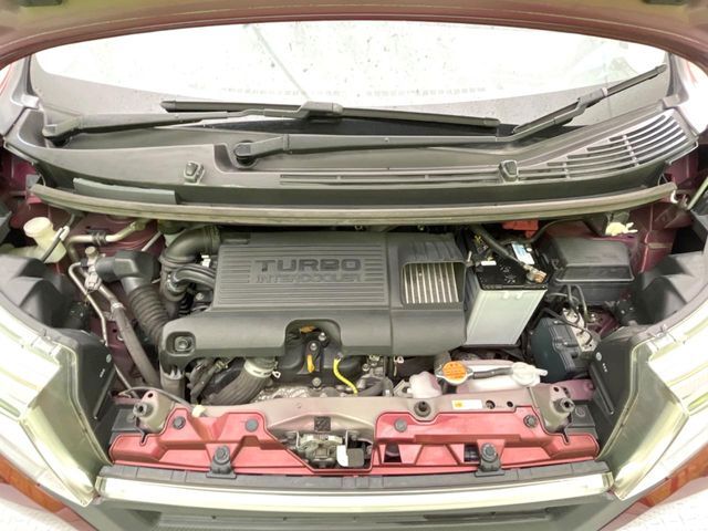 DAIHATSU MOVE CUSTOM 2015