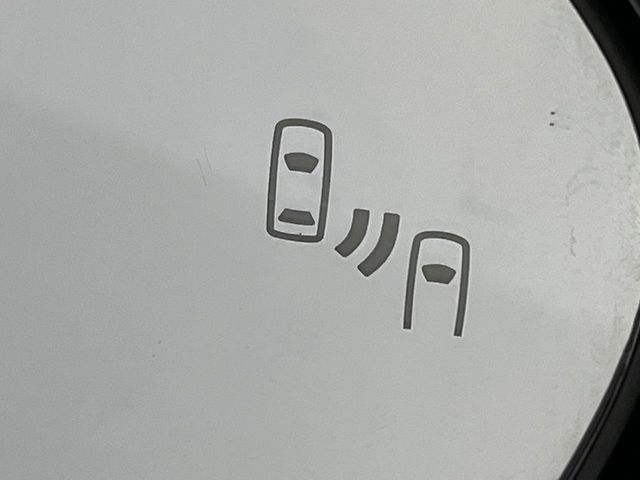 TOYOTA YARIS CROSS HYBRID 2025