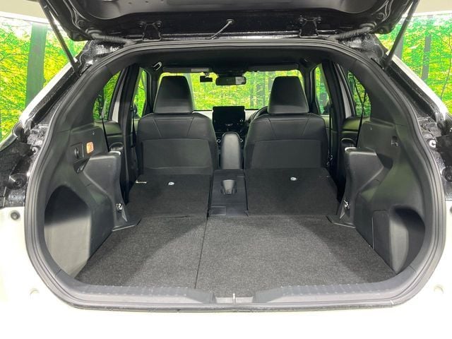 TOYOTA YARIS CROSS HYBRID 2025