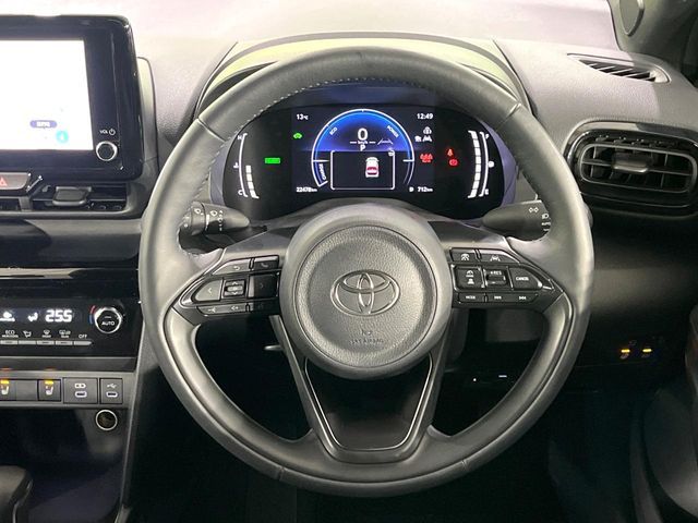 TOYOTA YARIS CROSS HYBRID 2025