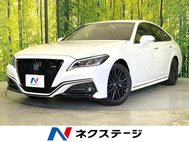 TOYOTA CROWN sedan hybrid 2022