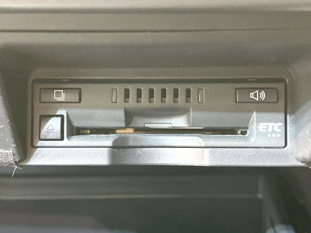 TOYOTA CROWN sedan hybrid 2022