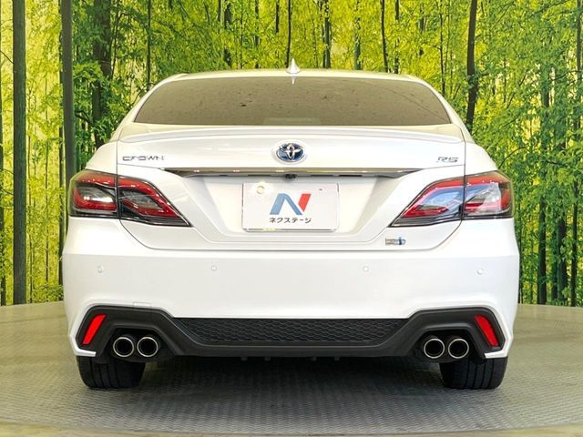 TOYOTA CROWN sedan hybrid 2022