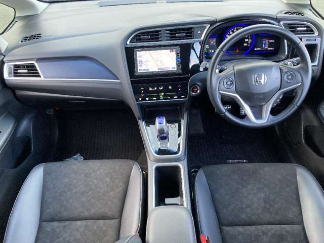 HONDA SHUTTLE HYBRID 2017
