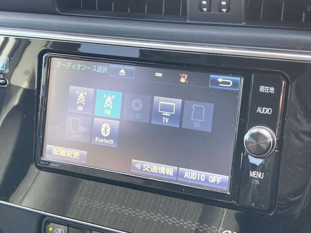 TOYOTA AURIS HYBRID 2016