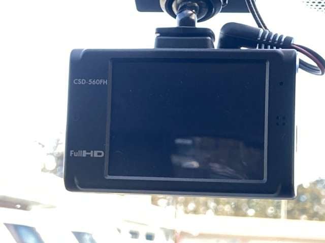 TOYOTA AURIS HYBRID 2016