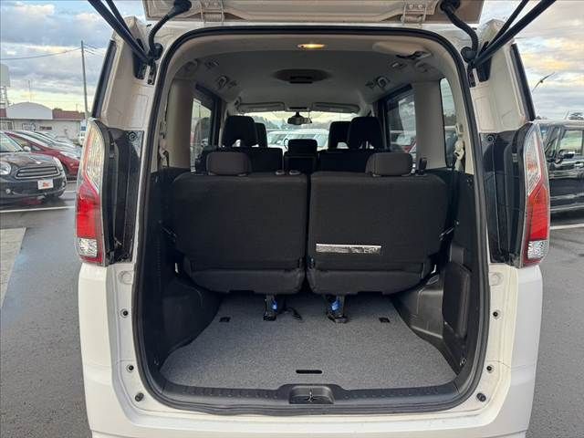 NISSAN SERENA  S-HYBRID 2018