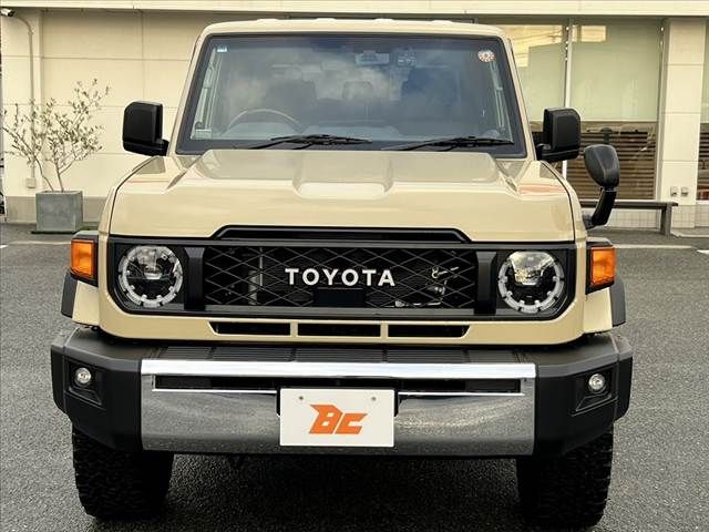 TOYOTA LANDCRUISER 70 2024