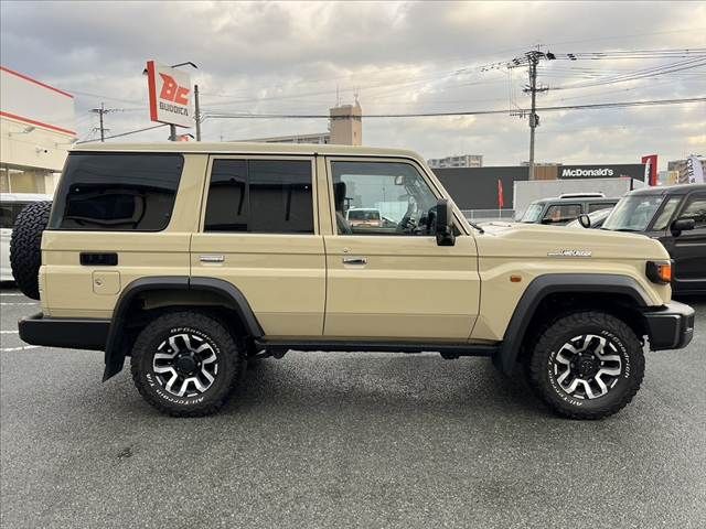 TOYOTA LANDCRUISER 70 2024