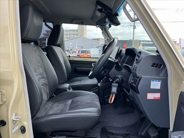 TOYOTA LANDCRUISER 70 2024