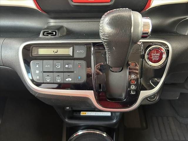 HONDA N BOX SLASH 2015