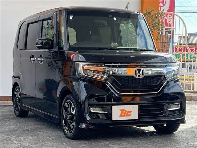 HONDA N BOX CUSTOM 2017