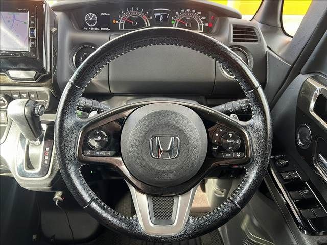 HONDA N BOX CUSTOM 2017