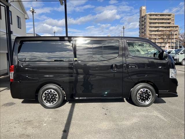 NISSAN NV350 CARAVAN 4WD 2020