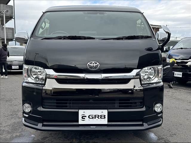 TOYOTA HIACE van 2WD 2018
