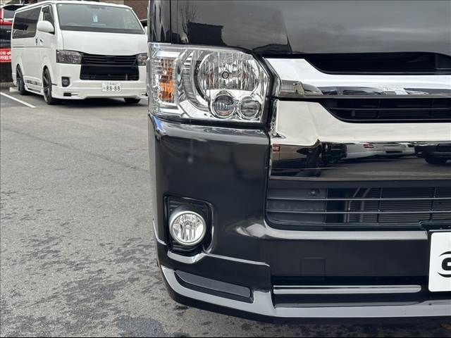 TOYOTA HIACE van 2WD 2018