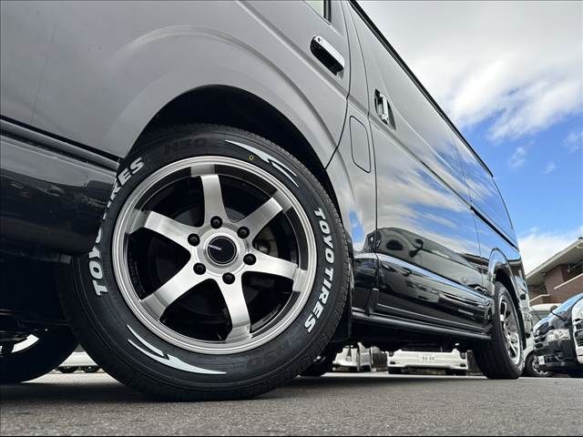 TOYOTA HIACE van 2WD 2018