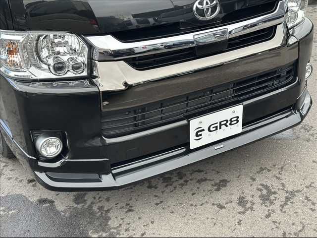 TOYOTA HIACE van 2WD 2018