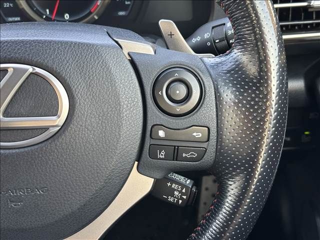 TOYOTA LEXUS IS350 2015