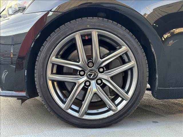 TOYOTA LEXUS IS350 2015