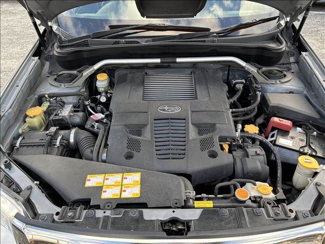 SUBARU FORESTER 2011