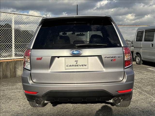 SUBARU FORESTER 2011