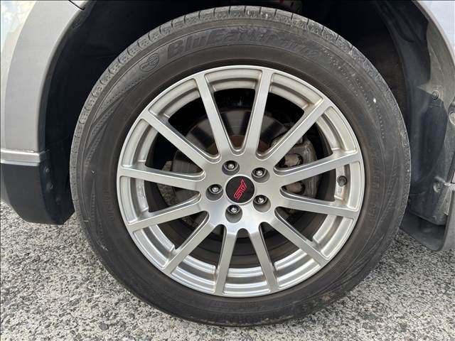 SUBARU FORESTER 2011