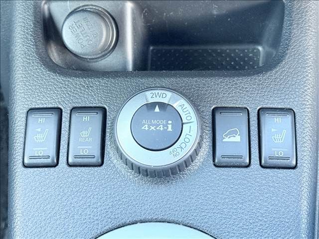 NISSAN X-TRAIL 4WD 2011