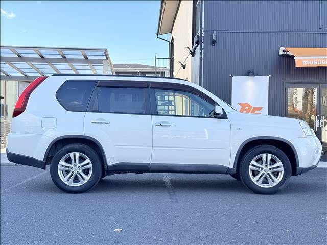 NISSAN X-TRAIL 4WD 2011