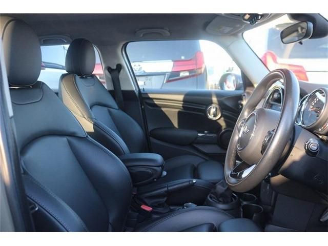 BMW MINI COOPER D 5DOOR 2019