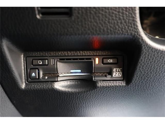 TOYOTA VOXY 4WD 2025